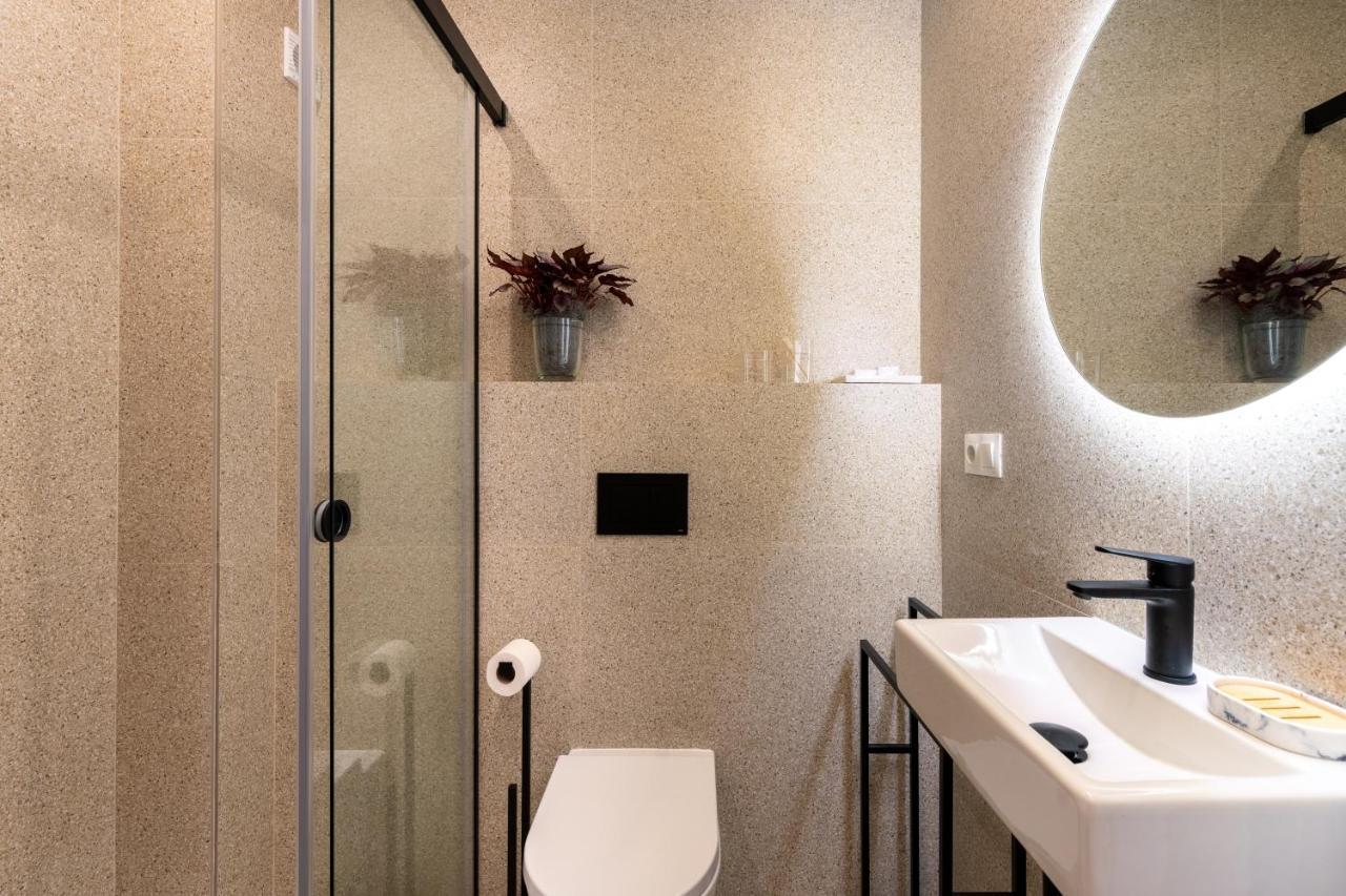 Apartamento Trahzo Севілья Екстер'єр фото